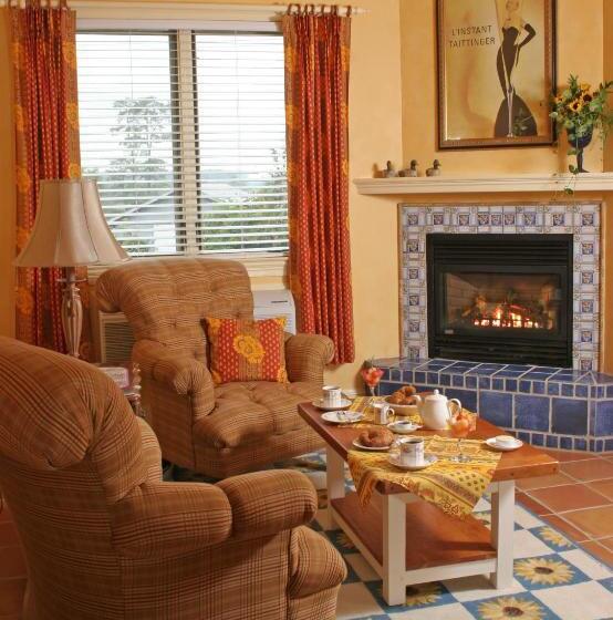 ベッドアンドブレックファースト L Auberge Provencale Inn & Restaurant