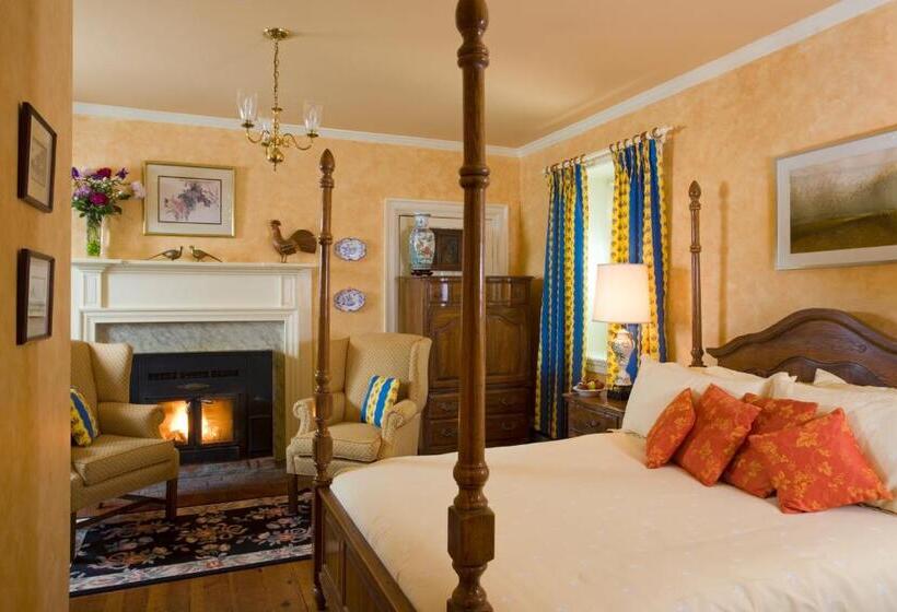 ベッドアンドブレックファースト L Auberge Provencale Inn & Restaurant