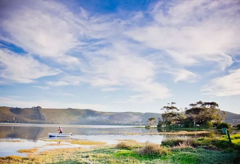 ベッドアンドブレックファースト Oyster Creek Lodge