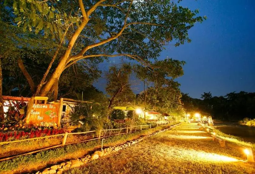 ホテル The Riverfront Reserve