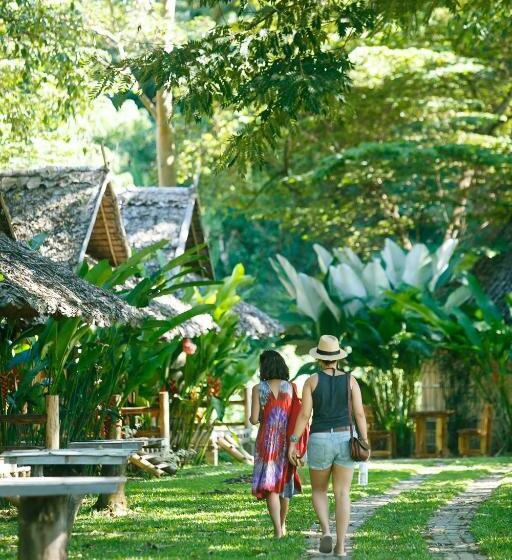Hotel Baan Pai Riverside Resort