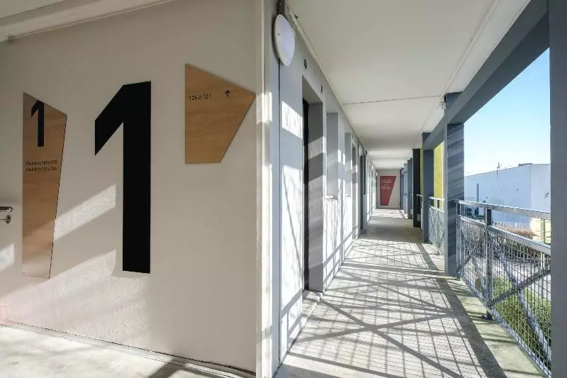 B&b Hotel Calais Coquelles Tunnel Sous La Manche