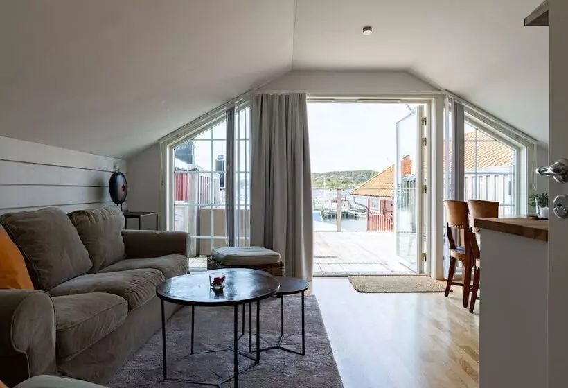 Otel Bryggan Fjallbacka