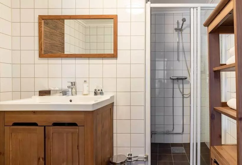 Otel Bryggan Fjallbacka