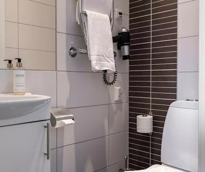 Otel Bryggan Fjallbacka