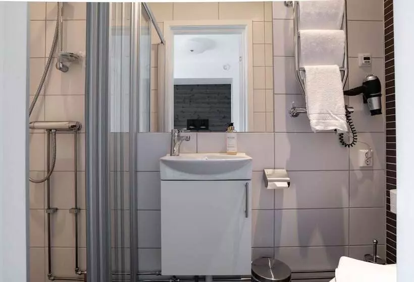 Otel Bryggan Fjallbacka