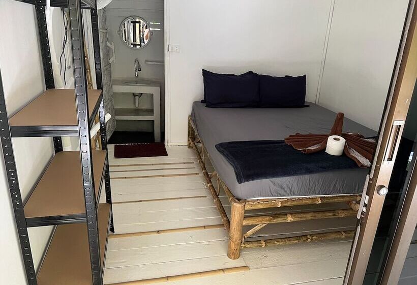 Hotel Haad Chao Phao Resort