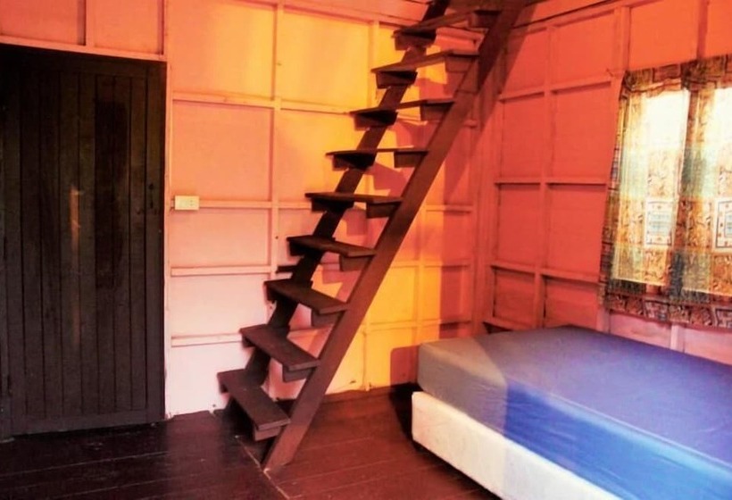 Hotel Haad Chao Phao Resort