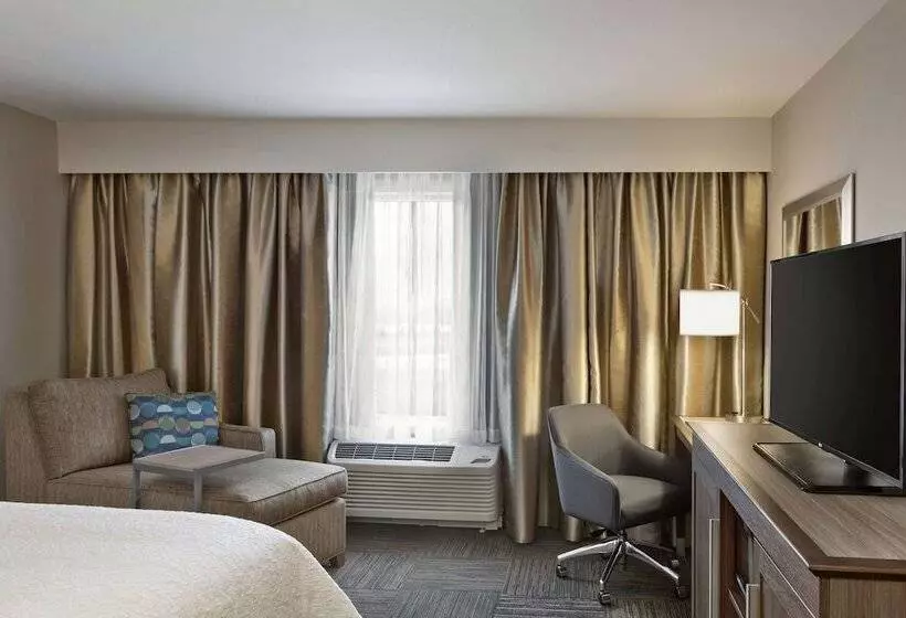 호텔 Hampton Inn & Suites Minooka
