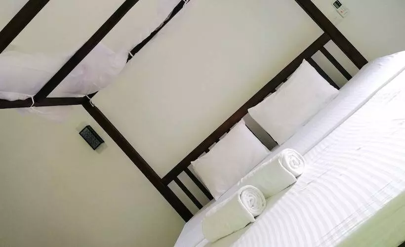 בית מלון כפרי Ocean Voyage