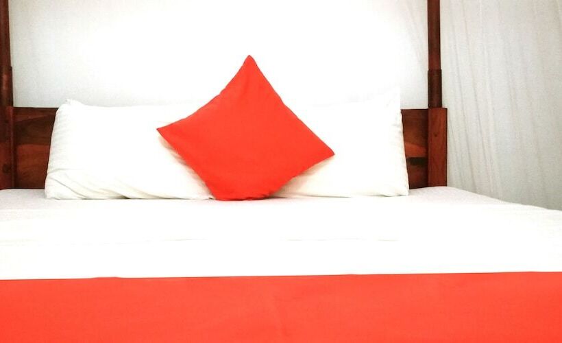 Отель Ocean Voyage