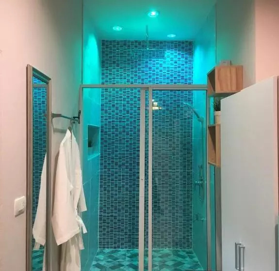 Hotelli Pace Residence Pattaya