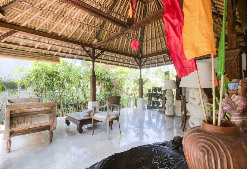 酒店 Royal Villa Jepun