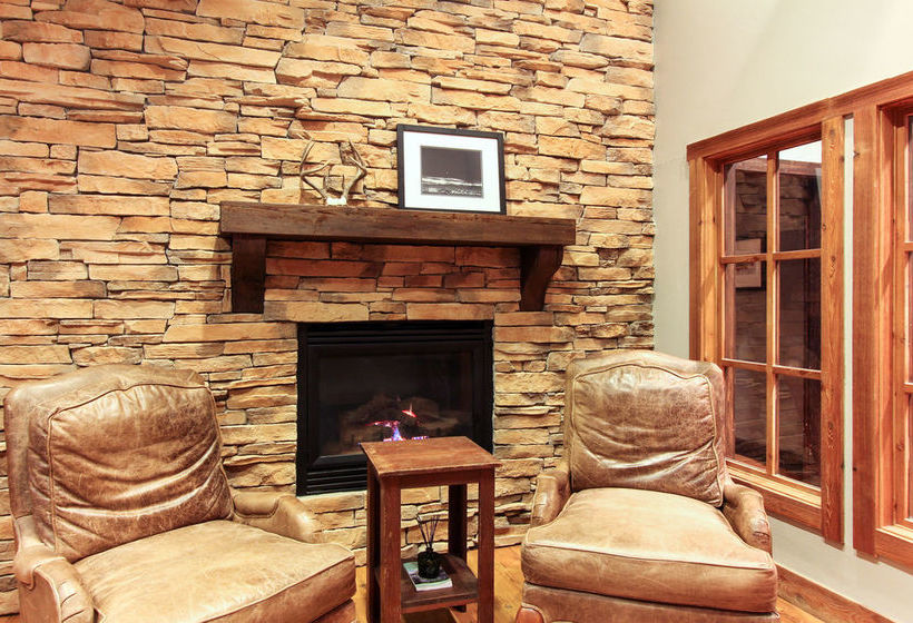 Отель The Angler Inn