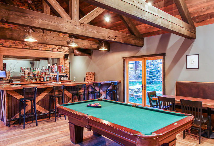 Отель The Angler Inn