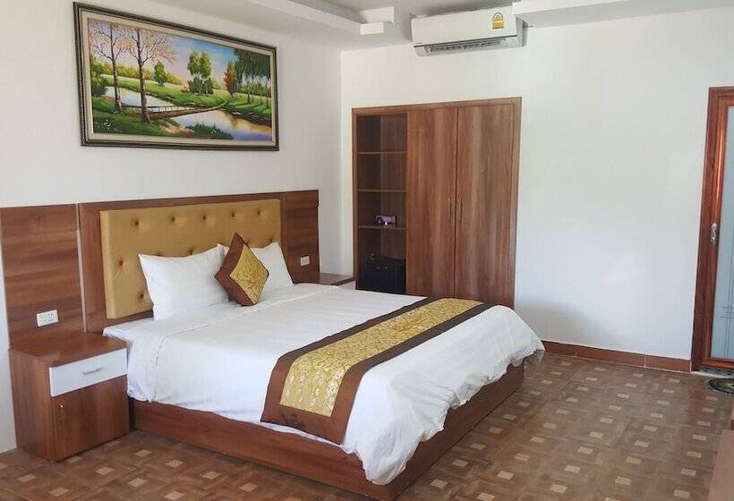 فندق Vang Vieng Sunrise View Resort