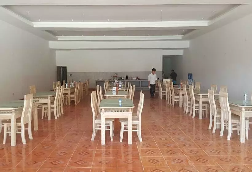 בית מלון כפרי Vang Vieng Sunrise View Resort