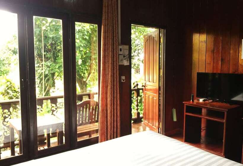فندق Vang Vieng Sunrise View Resort