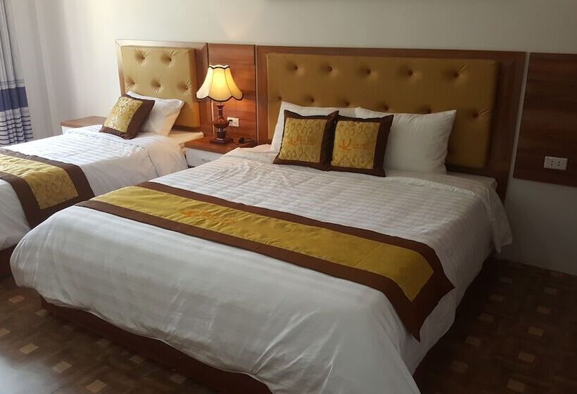 فندق Vang Vieng Sunrise View Resort