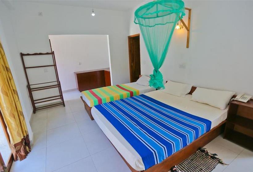 ホテル Wimals Resort