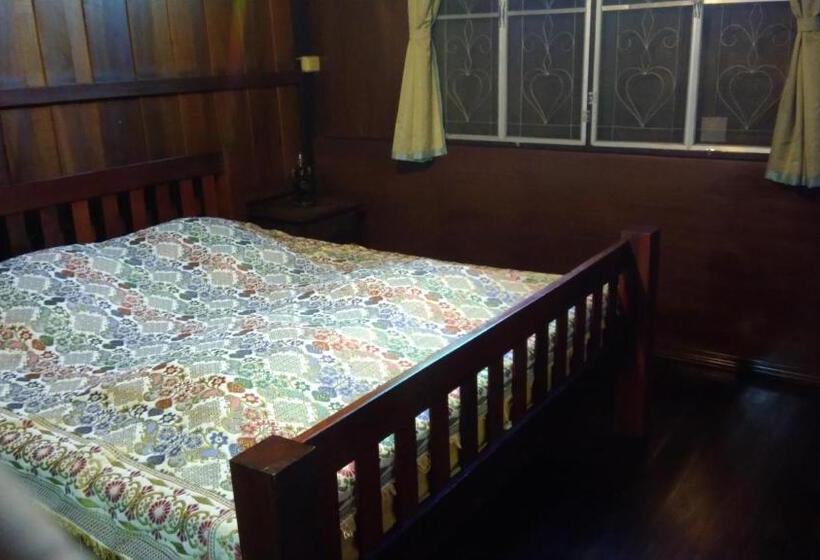 Пансион At Home Sukhothai