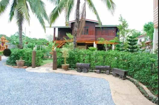 پانسیون At Home Sukhothai