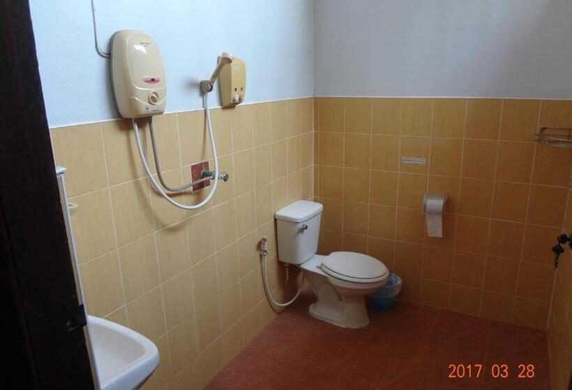 Пансион At Home Sukhothai