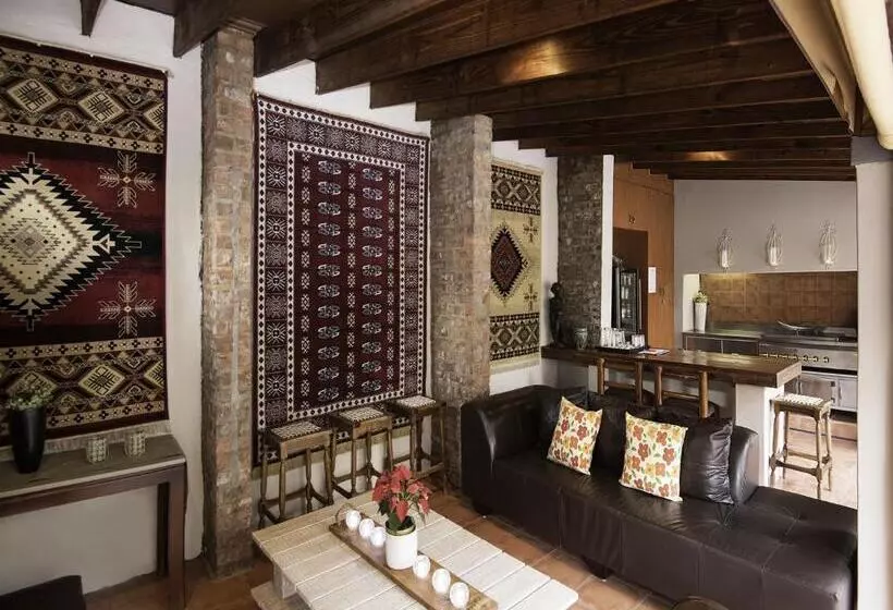 Пансион Bohemian Guesthouse Pretoria