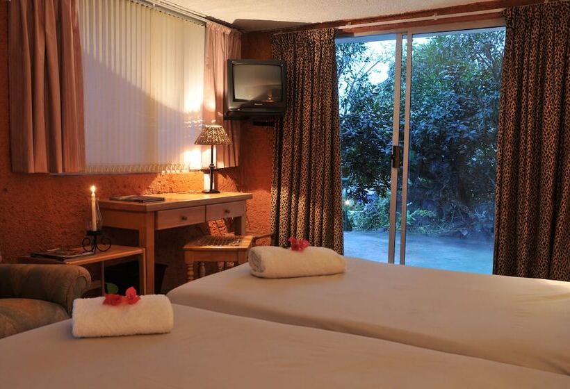 פנסיון Sunset Manor