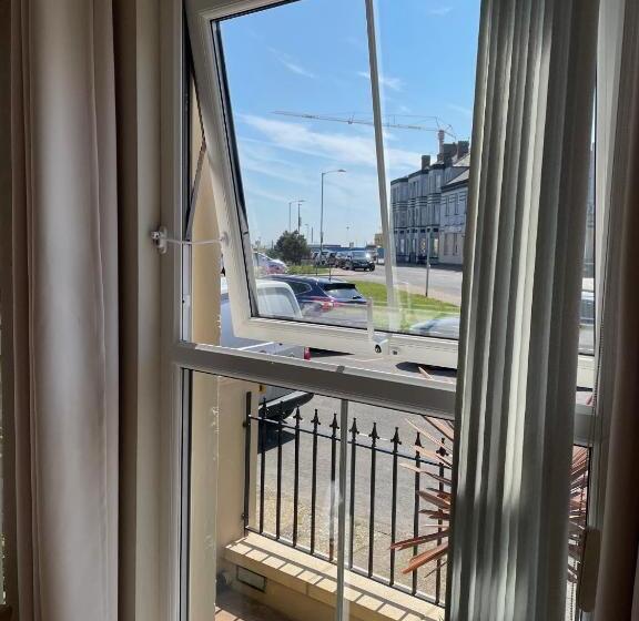 膳宿费 The Courtyard Guest House