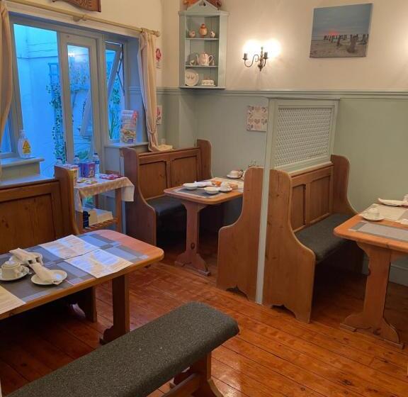 膳宿费 The Courtyard Guest House