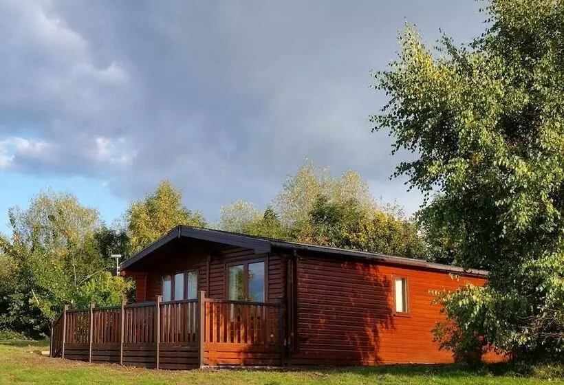 The Log Cabin Glebe Farm