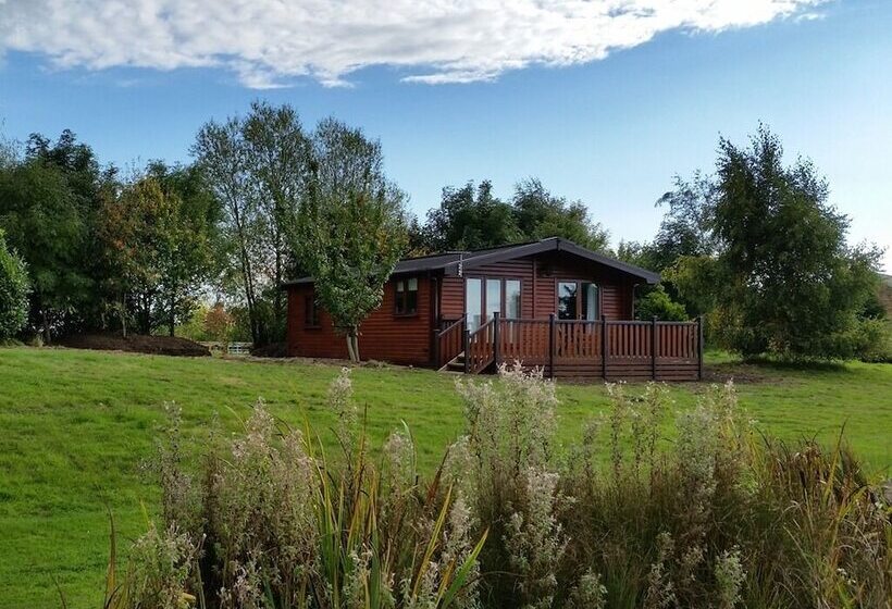 The Log Cabin Glebe Farm