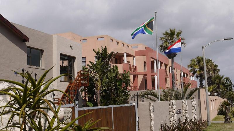 הוסטל @ Rosie S