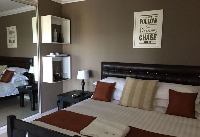 تختخواب و صبحانه Cloud 9 On George Randall Drive