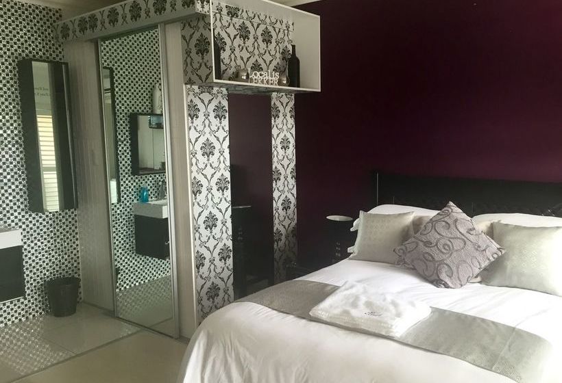 تختخواب و صبحانه Cloud 9 On George Randall Drive