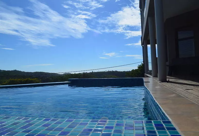 Bed and Breakfast Cloud 9 On George Randall Drive