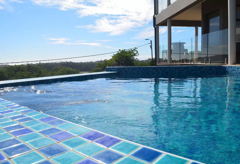 Bed and Breakfast Cloud 9 On George Randall Drive