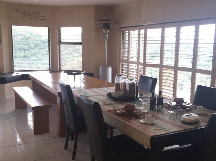 تختخواب و صبحانه Cloud 9 On George Randall Drive