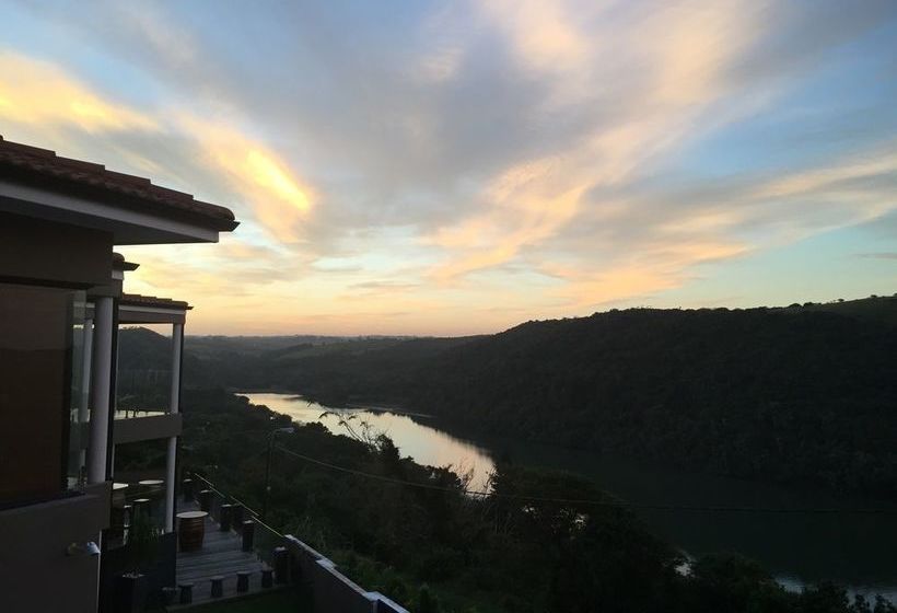 تختخواب و صبحانه Cloud 9 On George Randall Drive