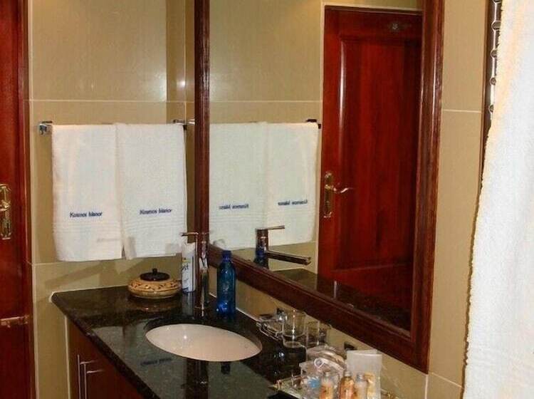 مبيت وإفطار Kosmos Manor