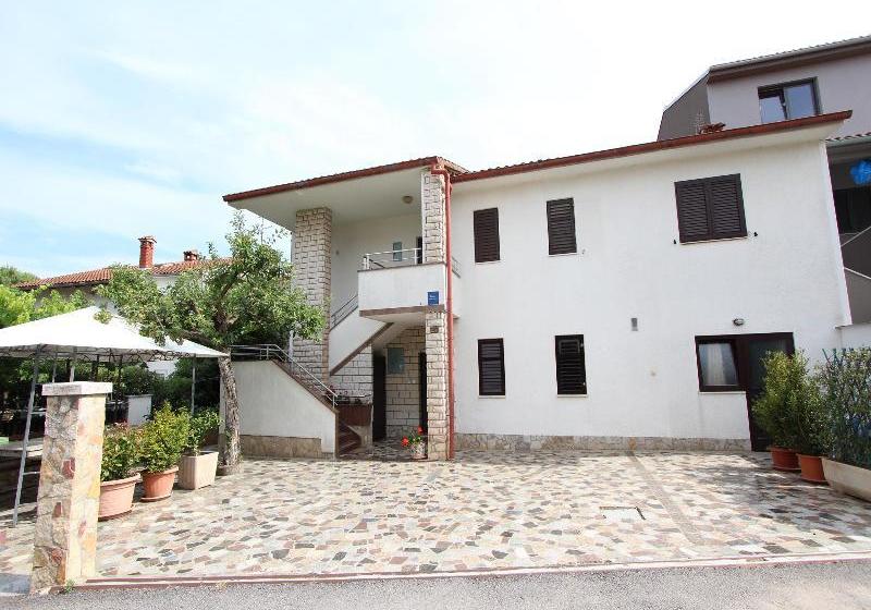 호텔 Apartment Divna