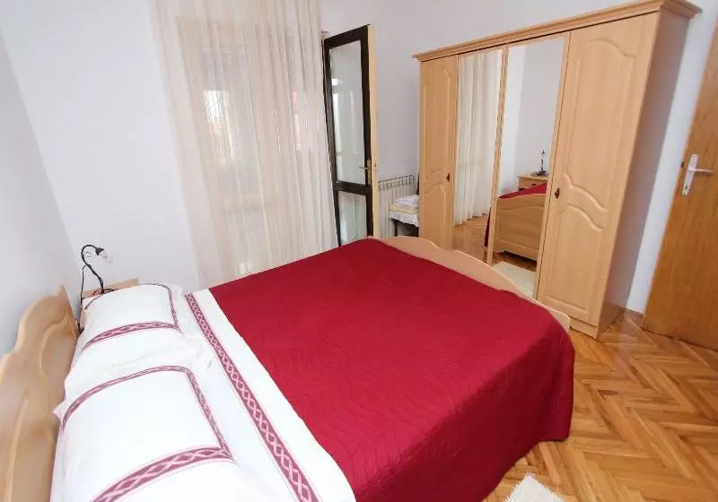 בית מלון כפרי Apartment Divna