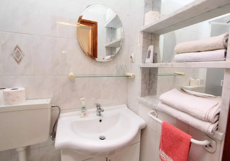 בית מלון כפרי Apartment Divna