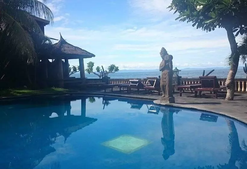 ホテル Batu Bolong Cottages