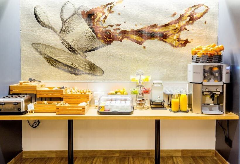 هتل Boutique Hostemplo Sagrada Familia