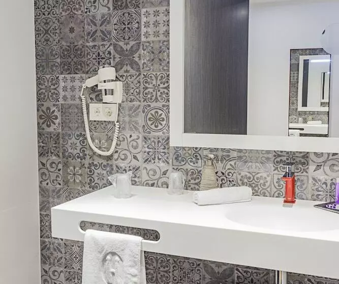 هتل Boutique Hostemplo Sagrada Familia