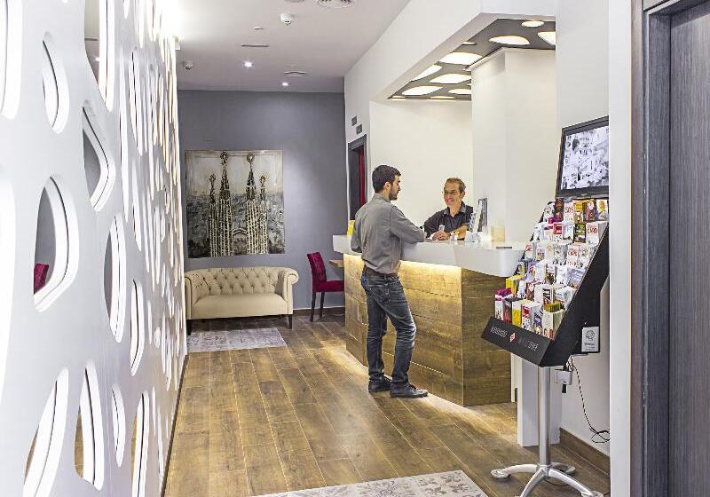 هتل Boutique Hostemplo Sagrada Familia