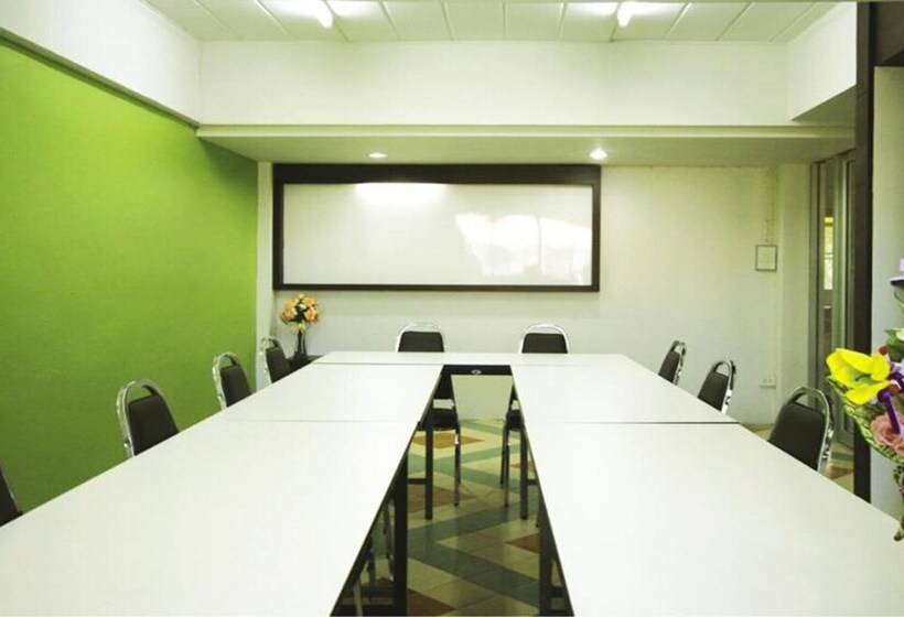 فندق Green Place Guest House