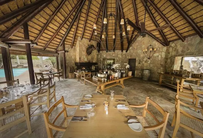 Kapama Buffalo Camp